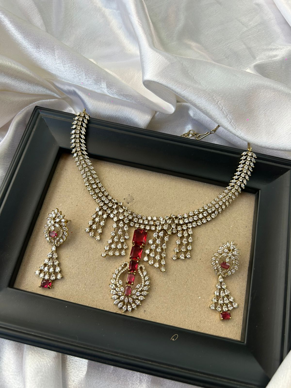 Ruby Linea AD Set