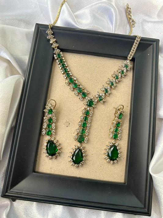 Aura Luxe AD Necklace